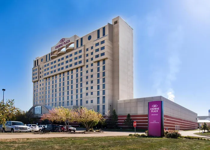Jacuzzi hotel: Crowne Plaza Springfield Convention Center By Ihg
