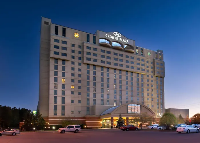 Jacuzzi hotel: Crowne Plaza Springfield Convention Center By Ihg